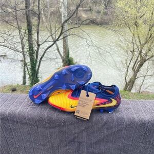 Nike Phantom 6 Low Elite FG Soccer  Erling Haaland HQ2332-800 Men’s Size 9.5 New